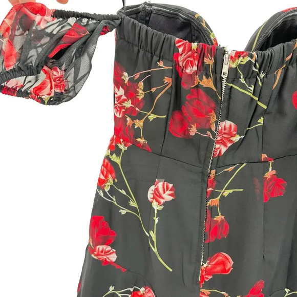 White Fox Boutique Monte Carlo Mini Dress Black Red Floral Size XS - Picture 8 of 15